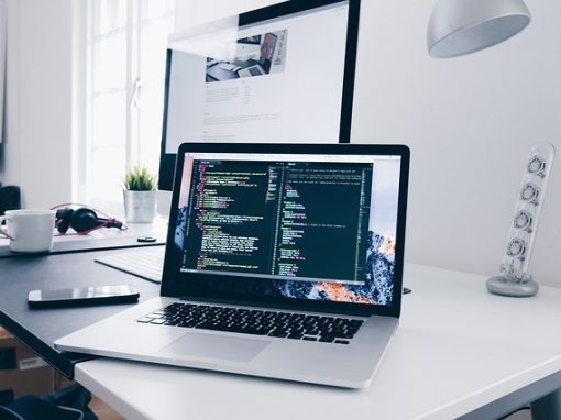 Design and User Experience (UI/UX)